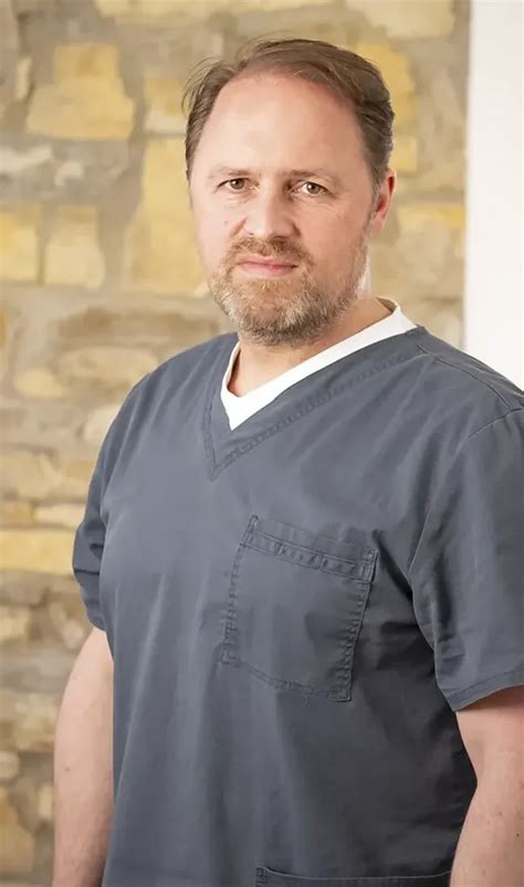 zahnarzt krieger osnabrück|Zahnarztpraxis Dr. med. dent. Jörg Krieger in 49078 Osnabrück .